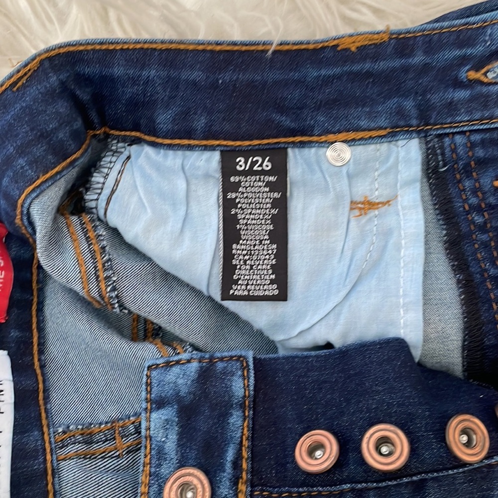 High Rise Button Fly Jeans - Picture 4 of 6